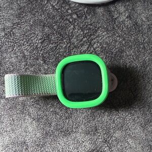 Google Fit bit ace LTE Kids Activity Tracker Watch - Green
